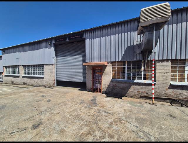 750M² WAREHOUSE TO LET IN WADEVILLE